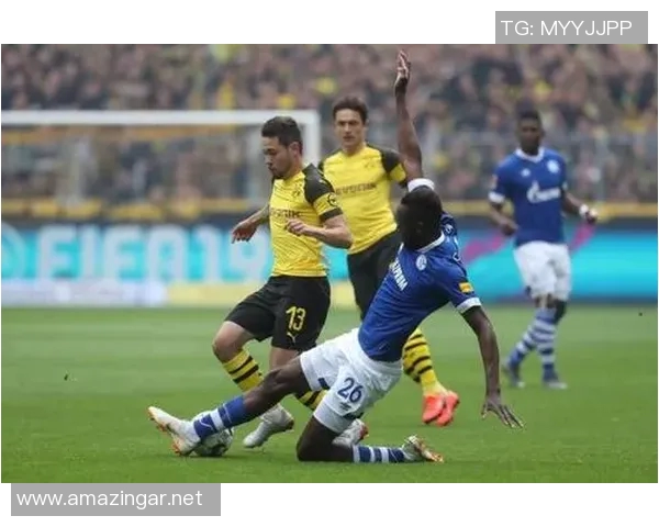 深圳足球队团队协作的成功之道与战术分析探讨