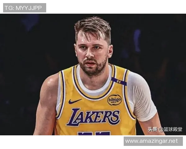 湖人输老鹰遭1喜3忧！艾顿梦游，东契奇情绪波动，范德彪无投篮！