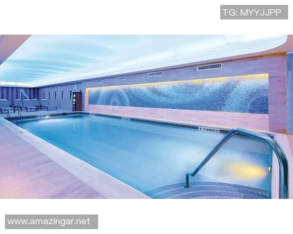 现代泳池设计理念与创新应用探索：打造舒适与美学兼具的水上乐园